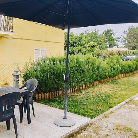 Il Rosmarino - Un'Oasi Tra Natura E Comfort Campagnano Di Roma Exterior foto
