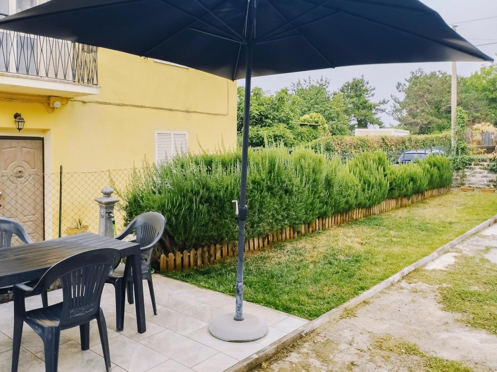 Il Rosmarino - Un'Oasi Tra Natura E Comfort Campagnano Di Roma Exterior foto